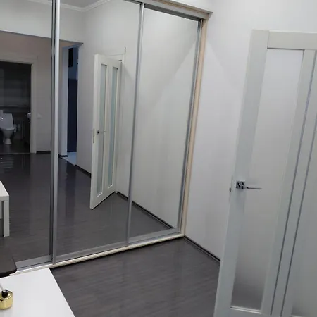 Аркадия Хилс Apartment *